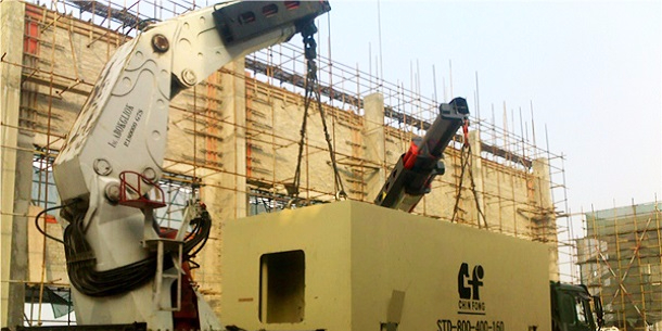 工廠設(shè)備搬運(yùn)裝卸需要注意什么？ 上海設(shè)備裝卸搬運(yùn)哪家好？