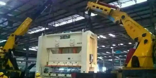 重型設(shè)備搬運(yùn)如何選擇吊點(diǎn)|  重型設(shè)備搬運(yùn)公司哪家好？