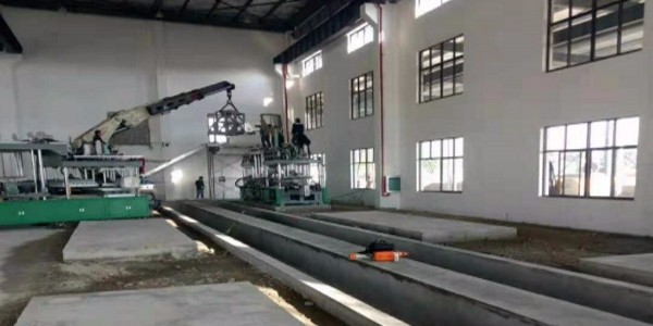 裝卸搬運(yùn)工作業(yè)安全常識(shí)—屹星機(jī)電解讀