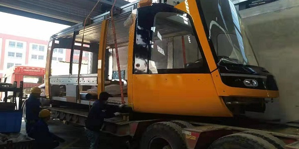 設(shè)備搬運公司介紹設(shè)備搬運價格是多少以及注意事項。